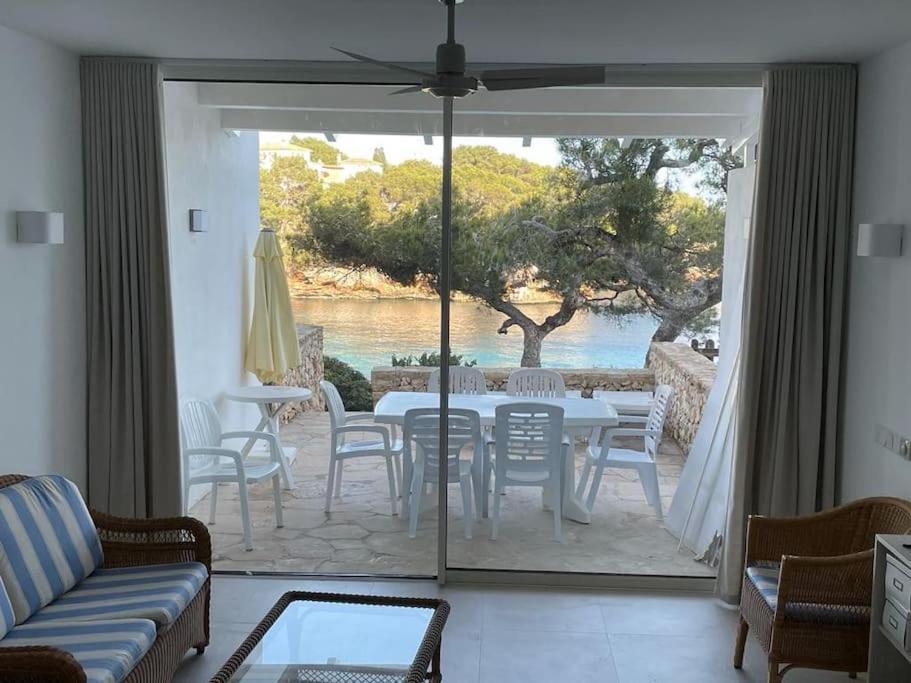 Waterfront Apartment 'Maria'. Pool. Wifi Santanyí Buitenkant foto